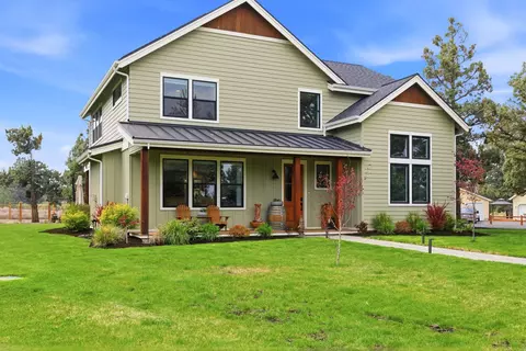 Exterior - 63557 Overtree Rd, Bend, OR 97701 photo 18 of 20