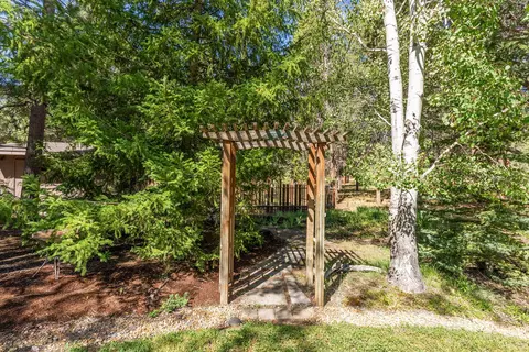 63379 Silverado Dr, Bend, OR 97703 photo 54