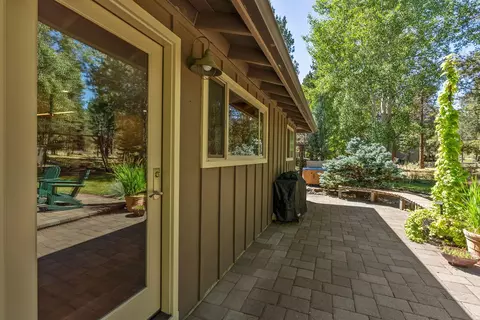 63379 Silverado Dr, Bend, OR 97703 photo 47