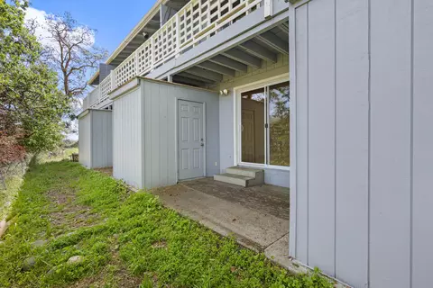 Exterior - 431 Elm St, Phoenix, OR 97535 photo 3 of 3