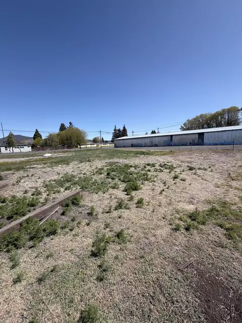 135 N Washington St, Merrill, OR 97633 photo 6