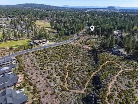 View/Area - 61422 Meeks Trl, Bend, OR 97702 photo 2 of 2