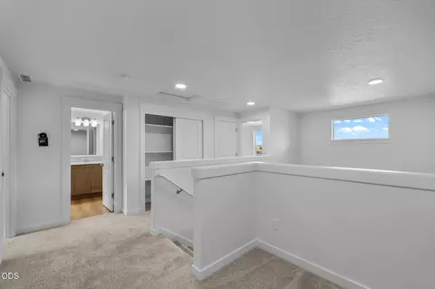 Entry Way - 21499 Oconnor Way, Bend, OR 97701 photo 2 of 2