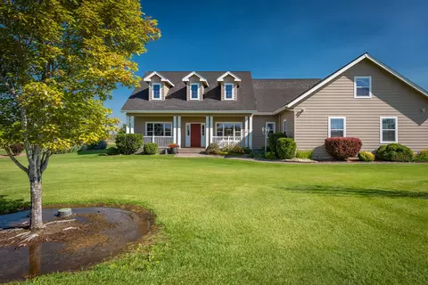 333 NE Knickerbocker Ave, Redmond, OR 97756