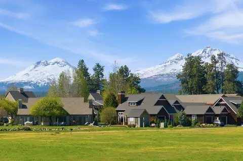 309 S Jefferson Way, Sisters, OR 97759