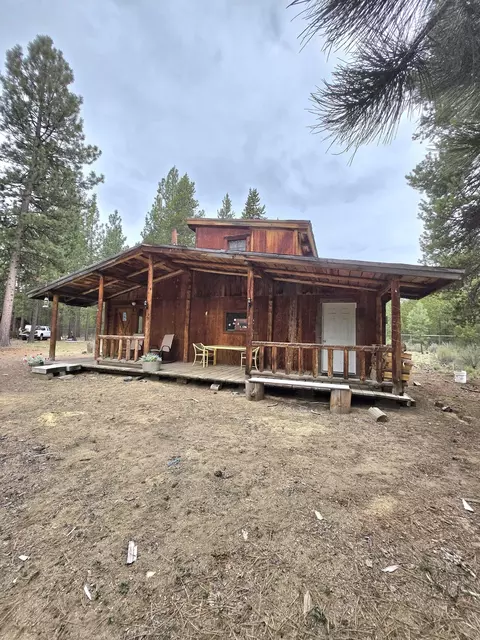 53261 Andrews Rd, La Pine, OR 97739