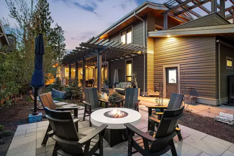 Exterior - 2294 NW High Lakes Loop, Bend, OR 97703 photo 4 of 11