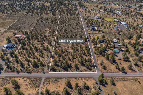 67007 Fryrear Rd, Bend, OR 97703