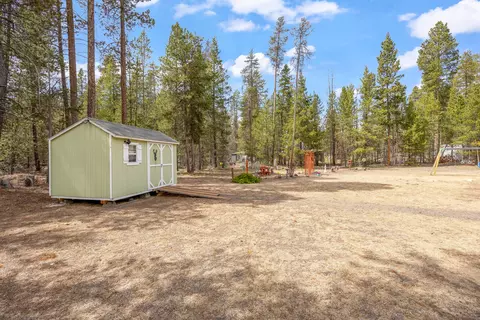 52315 Lechner Ln, La Pine, OR 97739 photo 24