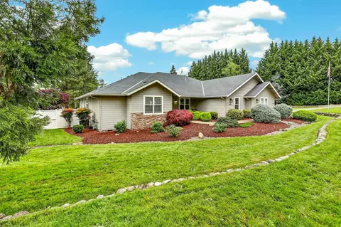 634 Towne St, Grants Pass, OR 97527