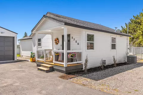 5756 Leland Dr, Klamath Falls, OR 97603