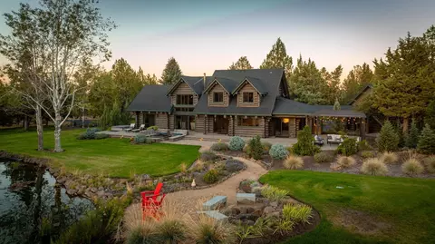 Exterior - 66488 Sisemore Rd, Bend, OR 97703 photo 11 of 19