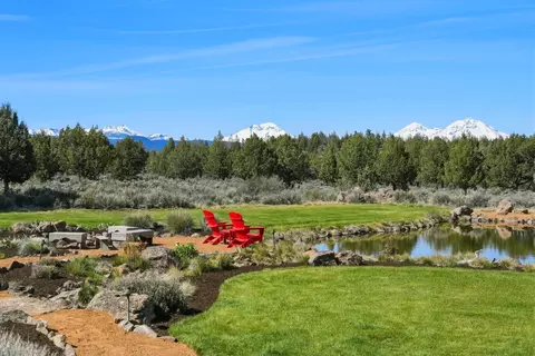 66488 Sisemore Rd, Bend, OR 97703