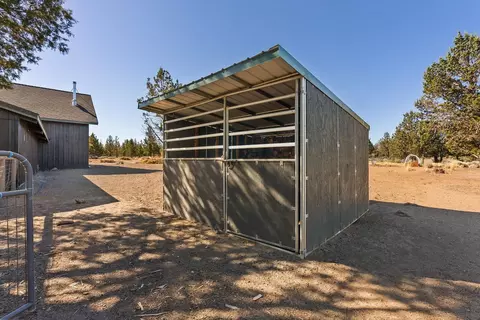 Other - 66488 Sisemore Rd, Bend, OR 97703 photo 26 of 28