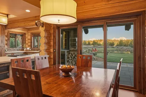 Dining - 66488 Sisemore Rd, Bend, OR 97703 photo 3 of 4