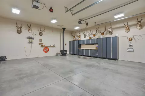 Other - 66488 Sisemore Rd, Bend, OR 97703 photo 22 of 28