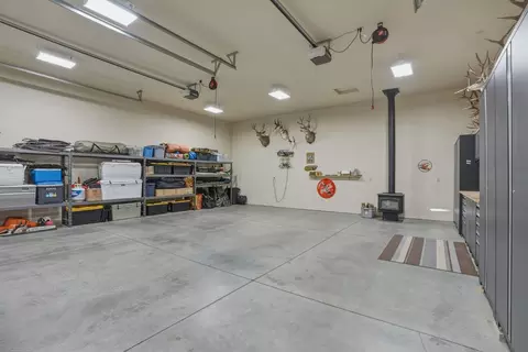 Other - 66488 Sisemore Rd, Bend, OR 97703 photo 21 of 28