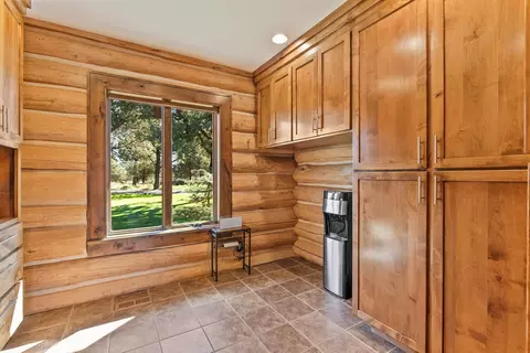 Other - 66488 Sisemore Rd, Bend, OR 97703 photo 7 of 28