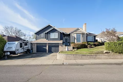 2739 Wilkshire Dr, Medford, OR 97504