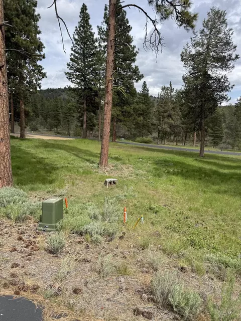 1075 Timber Ridge Loop, Klamath Falls, OR 97601