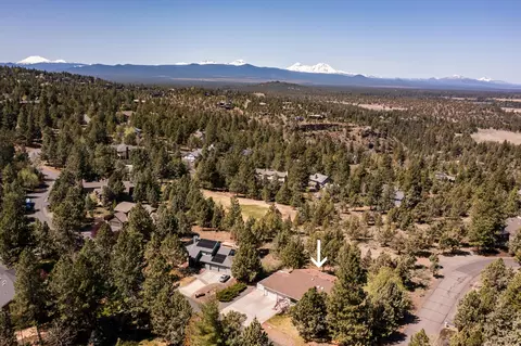 892 NW Chelsea Loop, Bend, OR 97703 photo 45