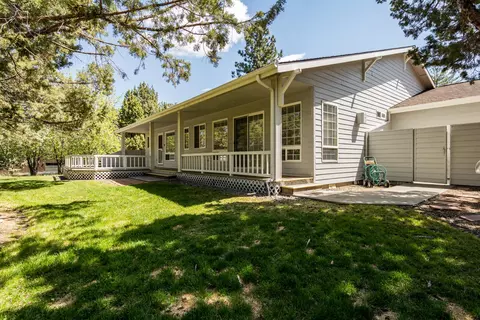 892 NW Chelsea Loop, Bend, OR 97703 photo 33