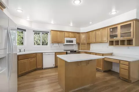 892 NW Chelsea Loop, Bend, OR 97703 photo 15