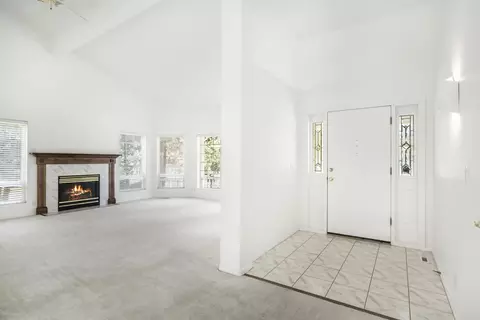 892 NW Chelsea Loop, Bend, OR 97703 photo 6