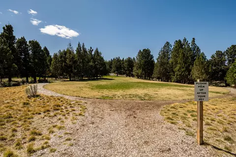 892 NW Chelsea Loop, Bend, OR 97703 photo 41
