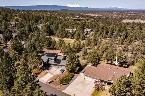 892 NW Chelsea Loop, Bend, OR 97703 photo 44