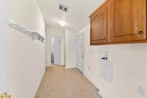 Other - 206 Eagle View Dr, Eagle Point, OR 97524 photo 4 of 12