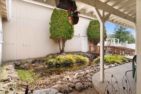 Exterior - 206 Eagle View Dr, Eagle Point, OR 97524 photo 15 of 15