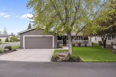 1188 NE 27th St UNIT 90, Bend, OR 97701