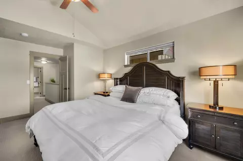 Bedroom - 20177 NW Roper Ln, Bend, OR 97703 photo 7 of 8