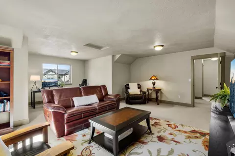 Other - 20177 NW Roper Ln, Bend, OR 97703 photo 9 of 14