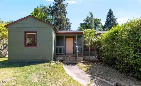 1628 Parker St, Ashland, OR 97520