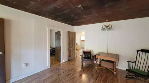 126 S Nelson St, Mitchell, OR 97750 photo 2