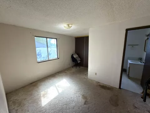 Bedroom - 62928 Florence Dr, Bend, OR 97701 photo 1 of 7