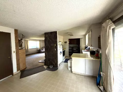 Kitchen - 62928 Florence Dr, Bend, OR 97701 photo 5 of 5