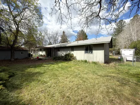 Exterior - 62928 Florence Dr, Bend, OR 97701 photo 7 of 7