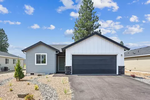 51779 Jubilee Pine Dr, La Pine, OR 97739