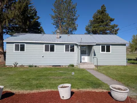 2445 5th St, Malin, OR 97632