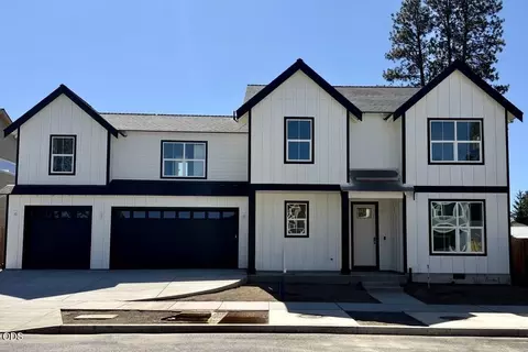 61430 SE Daybreak Ct #14, Bend, OR 97702