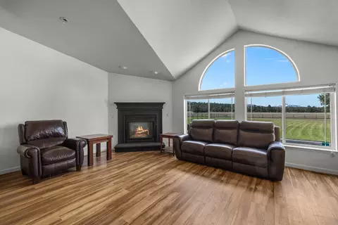 67500 Harrington Loop, Bend, OR 97703 photo 15