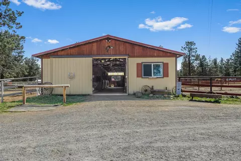 67500 Harrington Loop, Bend, OR 97703 photo 36
