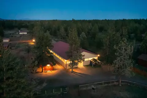 67500 Harrington Loop, Bend, OR 97703 photo 50