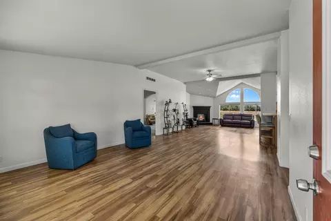 67500 Harrington Loop, Bend, OR 97703 photo 8