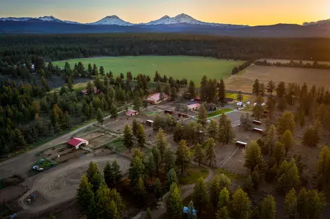 67500 Harrington Loop, Bend, OR 97703
