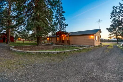 67500 Harrington Loop, Bend, OR 97703 photo 52