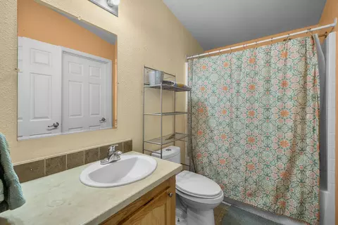 67500 Harrington Loop, Bend, OR 97703 photo 22